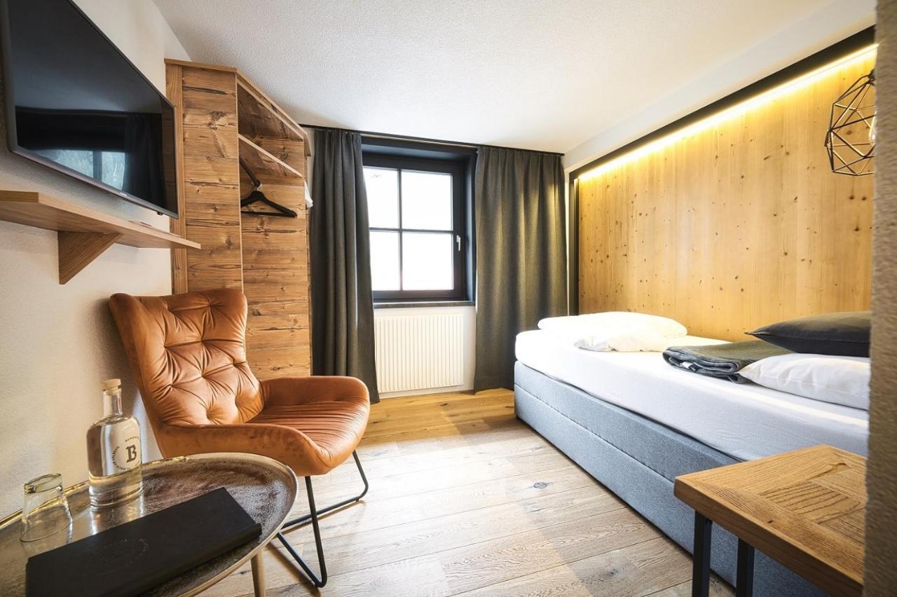 Berghotel Basur - Das Schihotel Am Arlberg Флирш Экстерьер фото