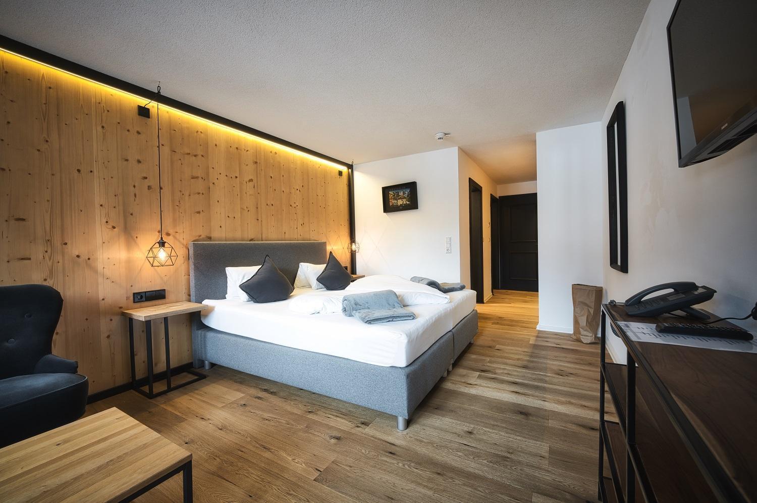 Berghotel Basur - Das Schihotel Am Arlberg Флирш Экстерьер фото