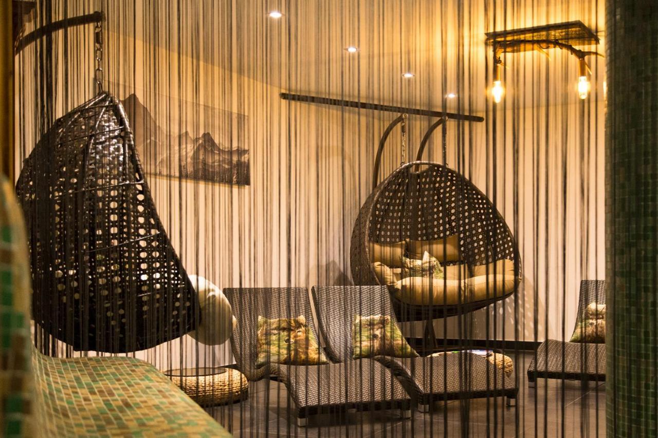 Berghotel Basur - Das Schihotel Am Arlberg Флирш Экстерьер фото